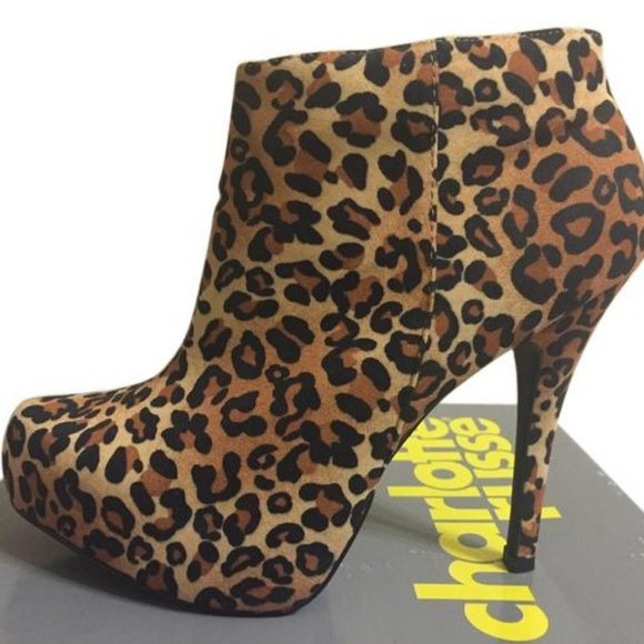 Shoes - NWT Leopard Print Booties